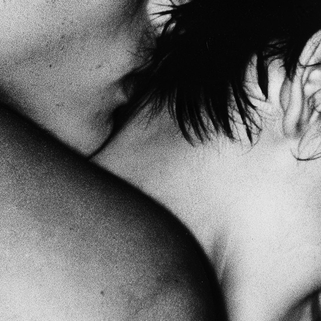 What Is a Skin Scent? (And How to Find One You'll Love) - LIKE85 FRAGRANCE