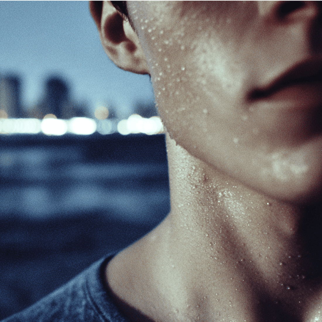 What Is an Aquatic Fragrance? (And Why Risky Blue Is One) - LIKE85 FRAGRANCE